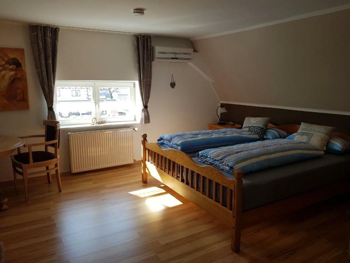 Ferienwohnung "Zum Hexenhaeusle" Weißenburg in Bayern Εξωτερικό φωτογραφία